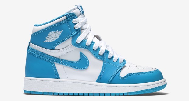 jordan-1-unc-white-blue-social magazine