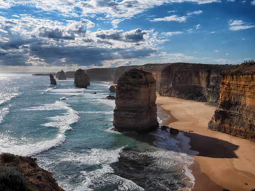 Late Afternoon in 12 Apostles 2