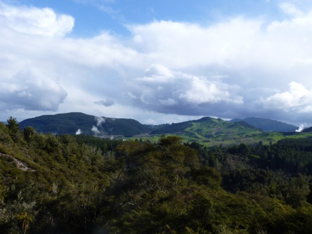 Rainbow_Mountain_Scenic_Reserve,_New_Zealand