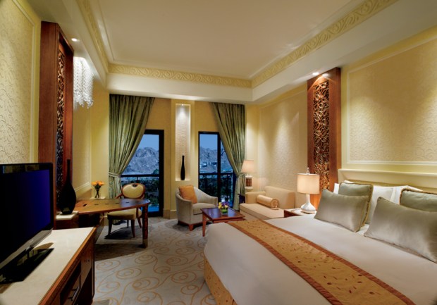 Ritz-Carlton_Travel