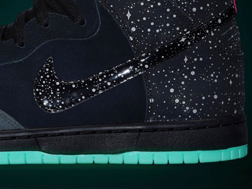 Northern Lights Nike