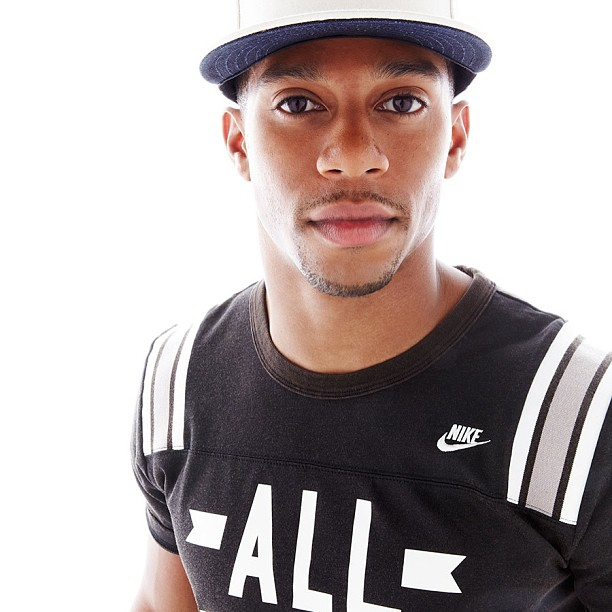 Victor Cruz |  SOCIAL